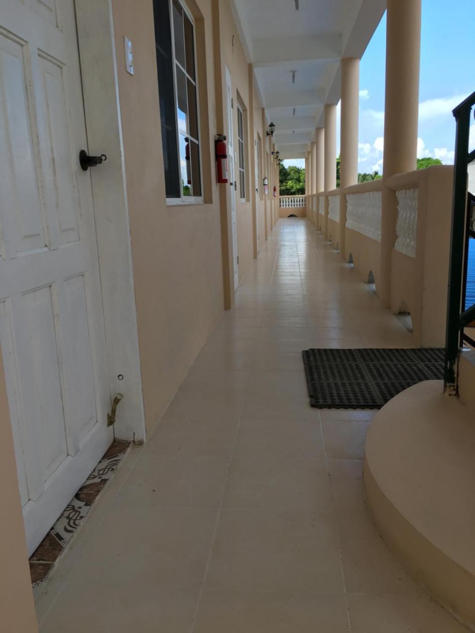 Sarteneja Inn Kültér fotó